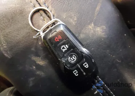 2016 Ford Mustang V6 z USA, uszkodzony, nr VIN 1FA6P8AM6G5325891